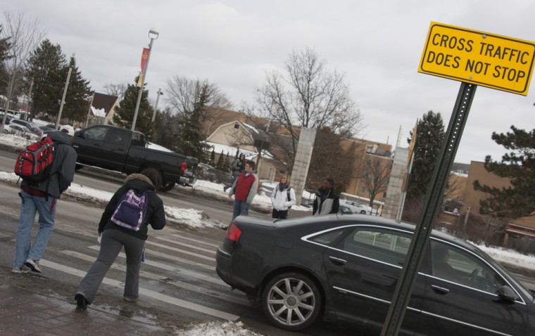 Crosswalk Trouble: Many students are becoming concerned for their safety while crossing State St. near Burger King. The crosswalk will be eliminated and moved a few hundred feet south on State St.  Photo By: Kate Dupon | Photo Editor