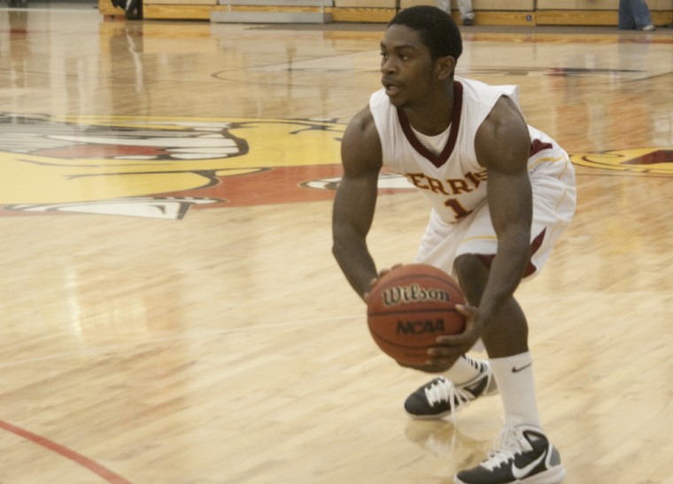 Winning Streak: Dontae Molden and the rest of the Ferris State men’s basketball team are on a two-game winning streak and is currently 7-0 for home games. The Bulldogs will take on Northwood on Jan. 15 at 4 p.m. Photo By: Kate Dupon | Photo Editor