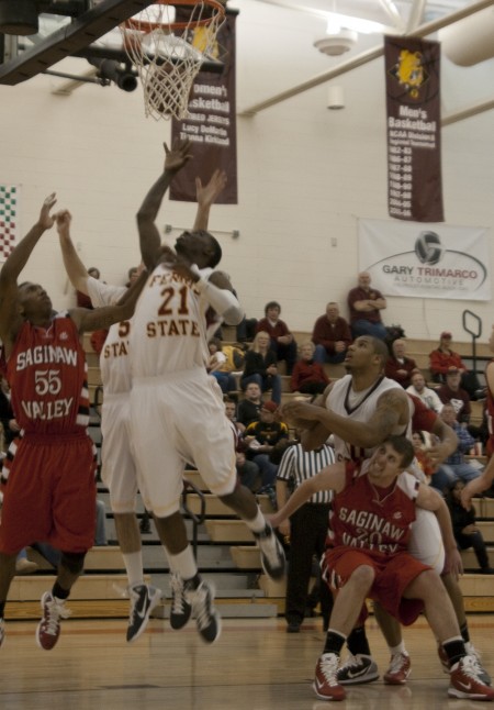 Breaking Records: Lou Williams, above during the Feb. 5 game, recently broke the Ferris State school record of 142 career blocks. Photo By: Kate Dupon | Photo Editor