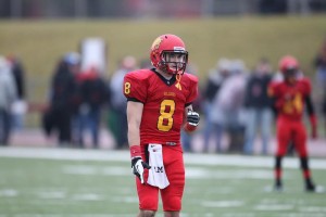 Redshirt senior Jake Lampman prepares for the 2015 season after missing most of the Dawgs' undefeated 2014 campaign due to injury.