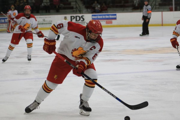 Ferris captain Kyle Schempp and his fellow linesman Matt Robertson combined for one goal and three assists in Saturday's 3-2 win over Michigan Tech.