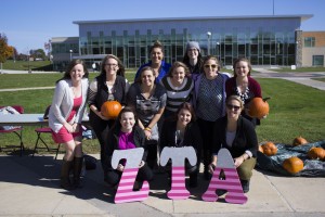 Members of Zeta Tau Alpha pose in the Quad during Think Pink Week 2015. 