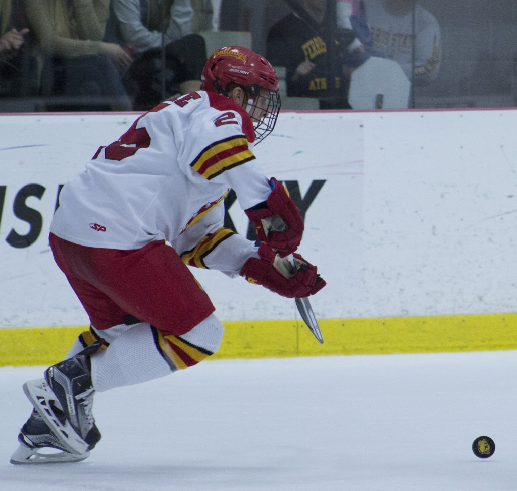 Ferris senior defenseman Sean O'Rourke gets his team back on the attack. The Bulldogs fell to Bemidji State 2-0 tonight, but will take another crack at the Beavers tomorrow at 7:07 p.m. in Ewigleben Arena.