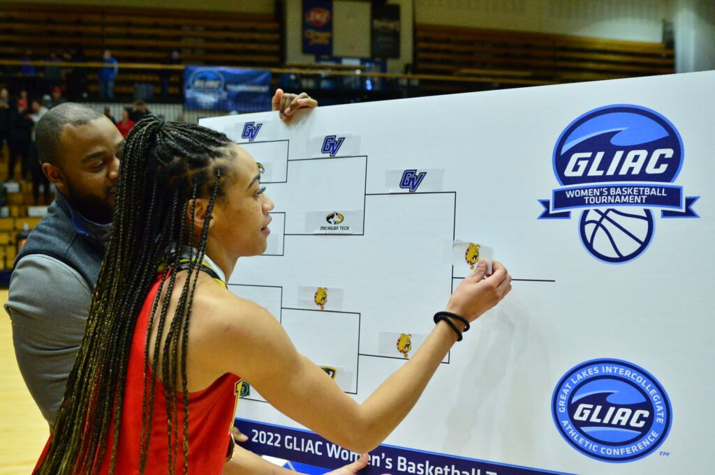 Adrienne Anderson caps off Ferris's victory.